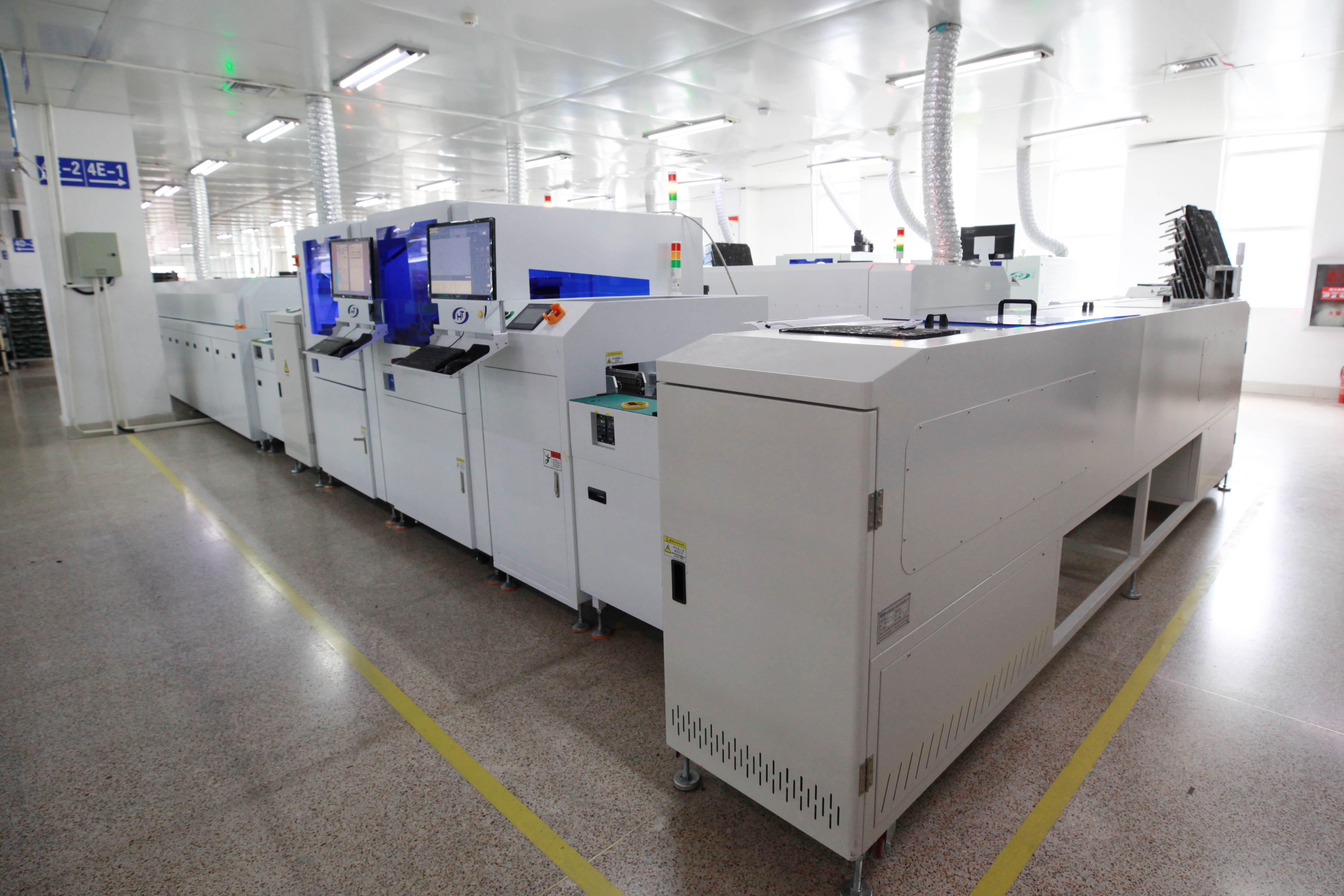 Vollst&auml;ndig bew&auml;ssertes Lademodul tonhe tech1