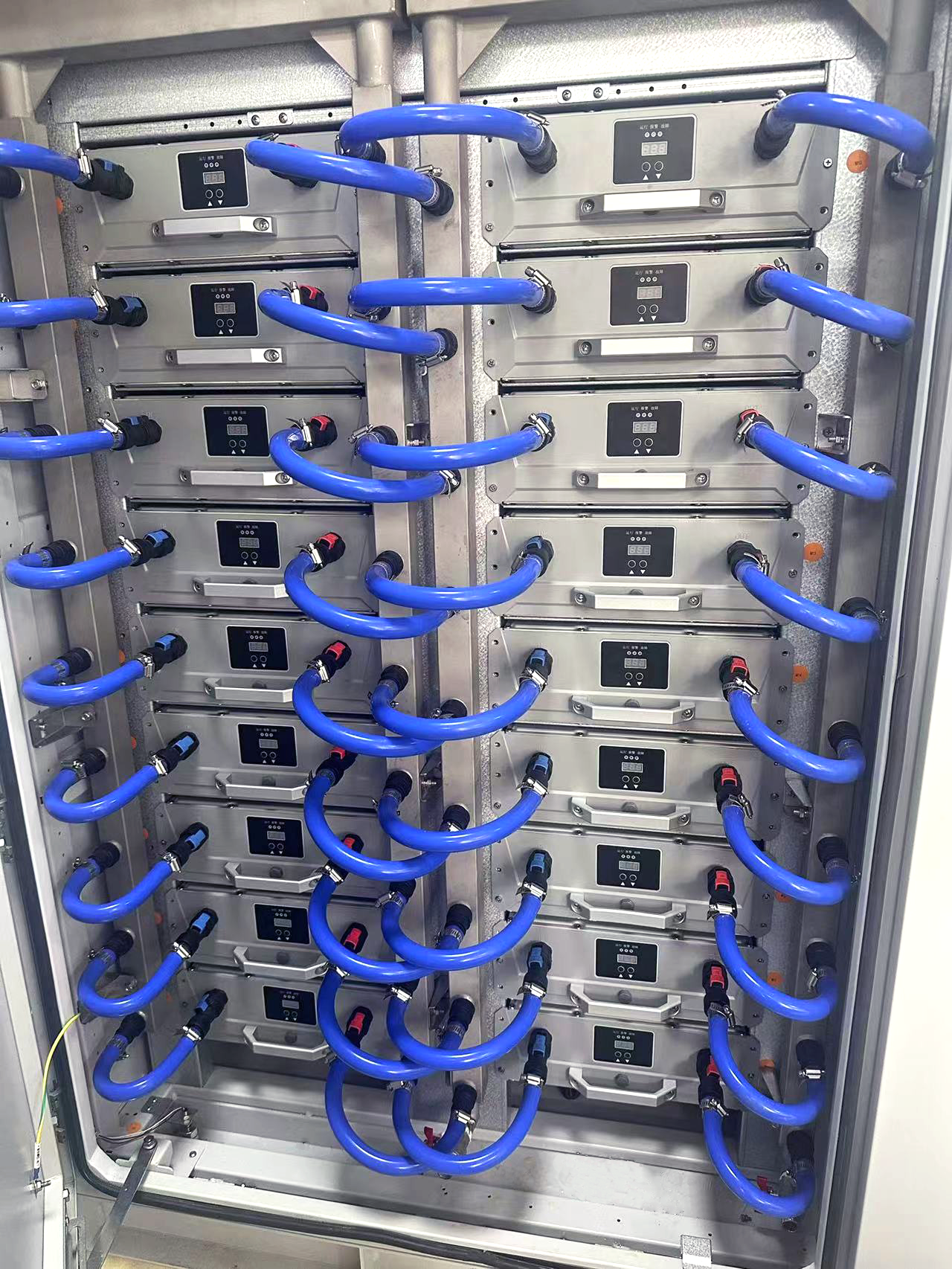 Tonhe Technology fl&uuml;ssigkeitsgek&uuml;hltes EV-Lademodul